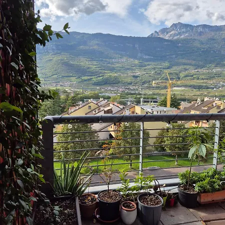 Vista Mozzafiato Sulle Alpi Pansiyon Rovereto (Trentino Alto Adige)